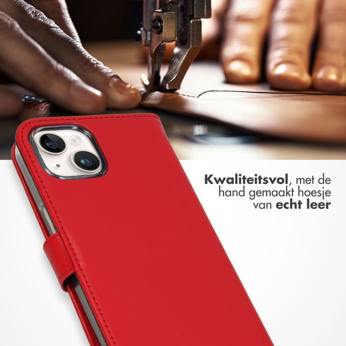 Selencia Hoesje - Geschikt voor Apple iPhone 15 - Echt Lederen Bookcase - Rood