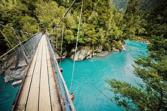 Fotobehang - Wooden Bridge 375x250cm - Vliesbehang