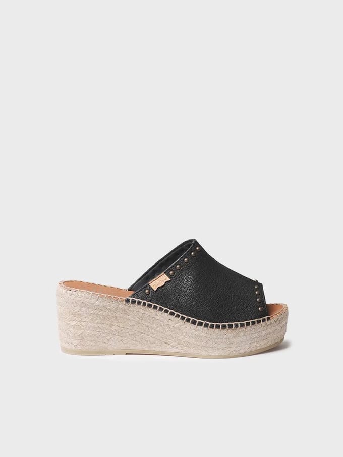 Dames espadrille zonder achterkant van leer met sleehak en studs | MODENA