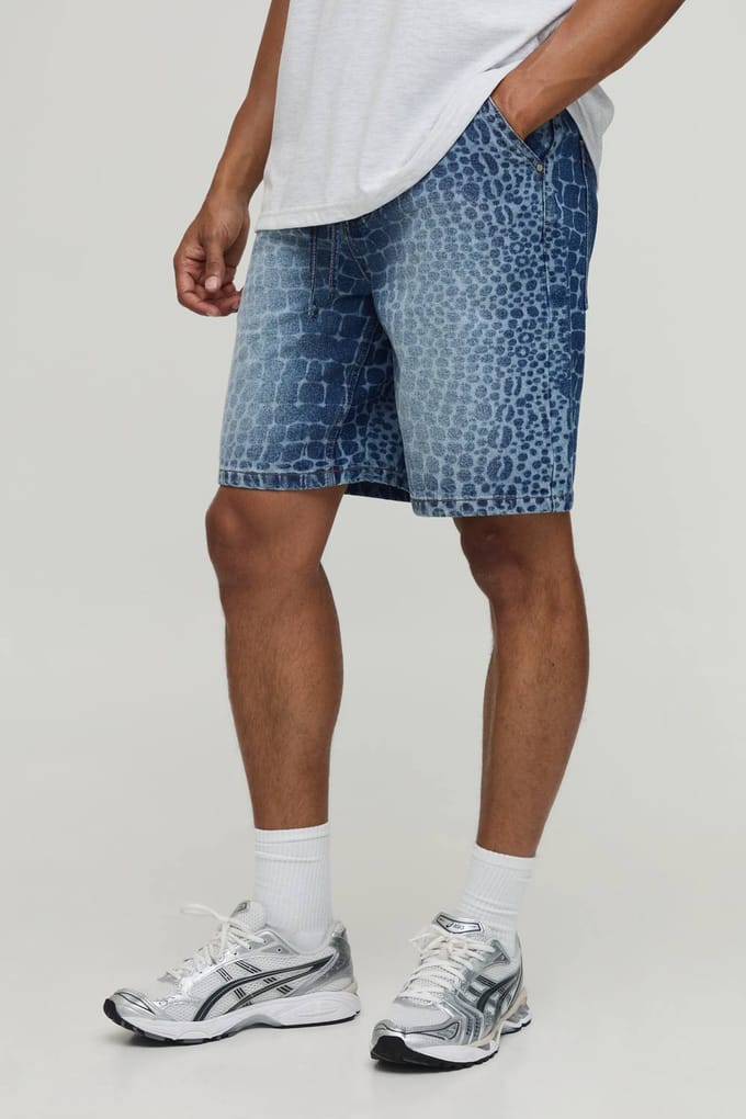 Relaxed Denim Shorts Met Laserprint | Mid Blue | Size 34