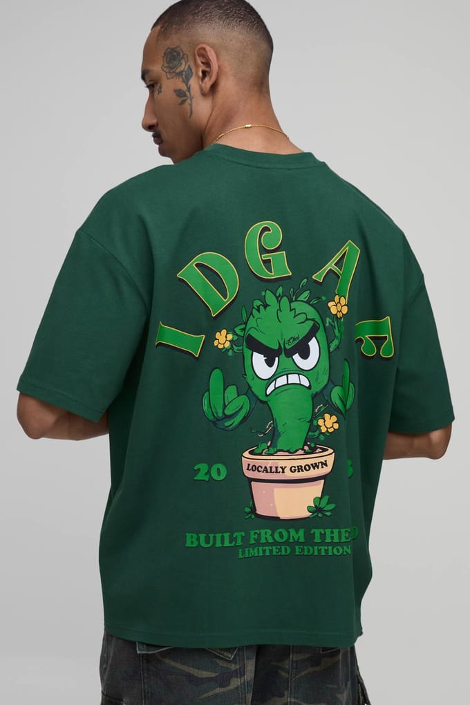 Collector's Edition Oversized T-shirt Met Madeliefjesmotief En Zak | Forest | Size Small