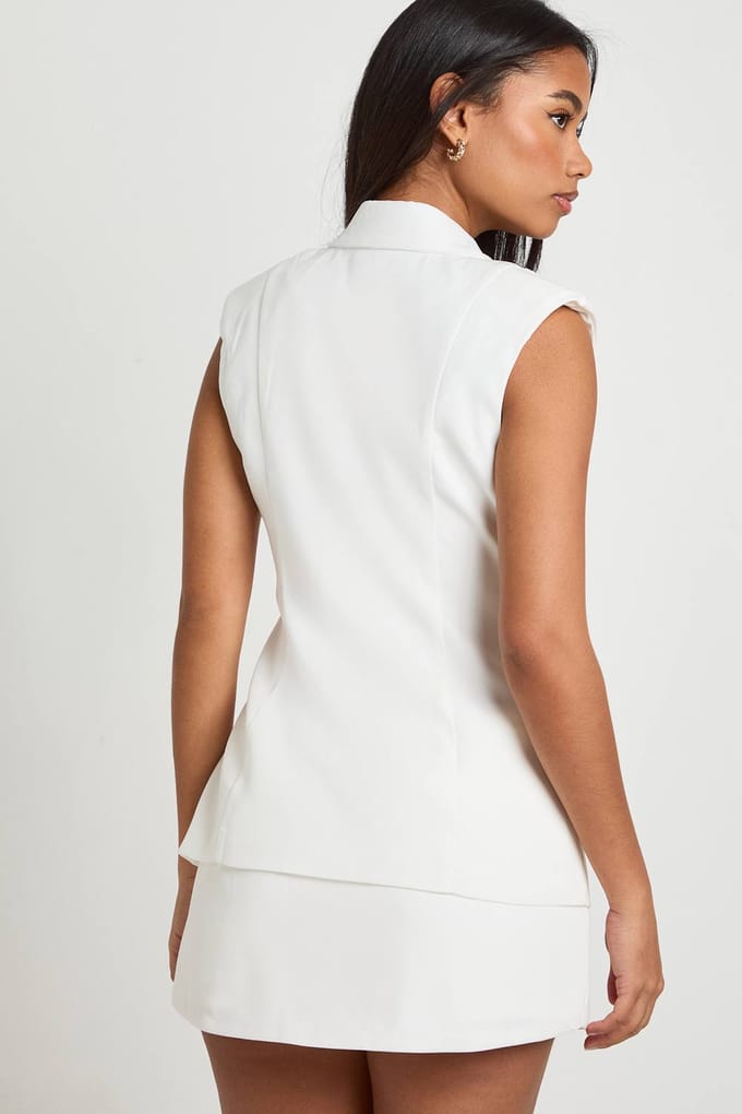 boohoo Dames Getailleerde Mini Skort Met Knoopdetail | Wit | Maat: 40