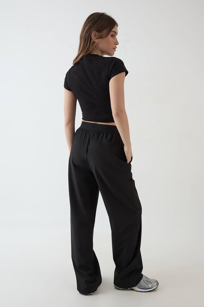 Dames Dsgn Studio Getailleerd T-shirt Met Korte Mouwen | Black | Maat: 3XL