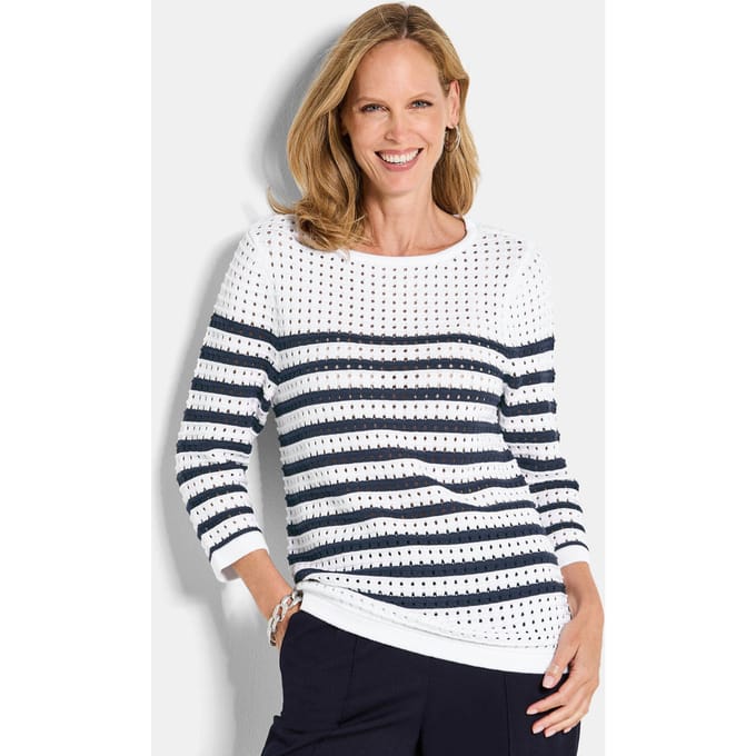 Maritieme, gestreepte pullover met ajourpatroon - wit / marine / gestreept - Gr. 20 van Goldner Fashion