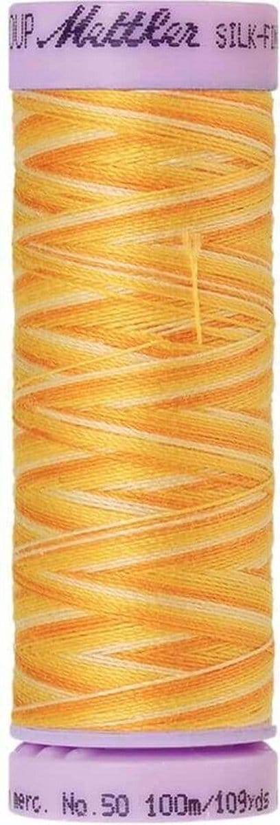 AMANN SILK-FINISH COTTON, MULTI-COLOR GAREN, GEEL,100M, COL. 9827, PER STUK.