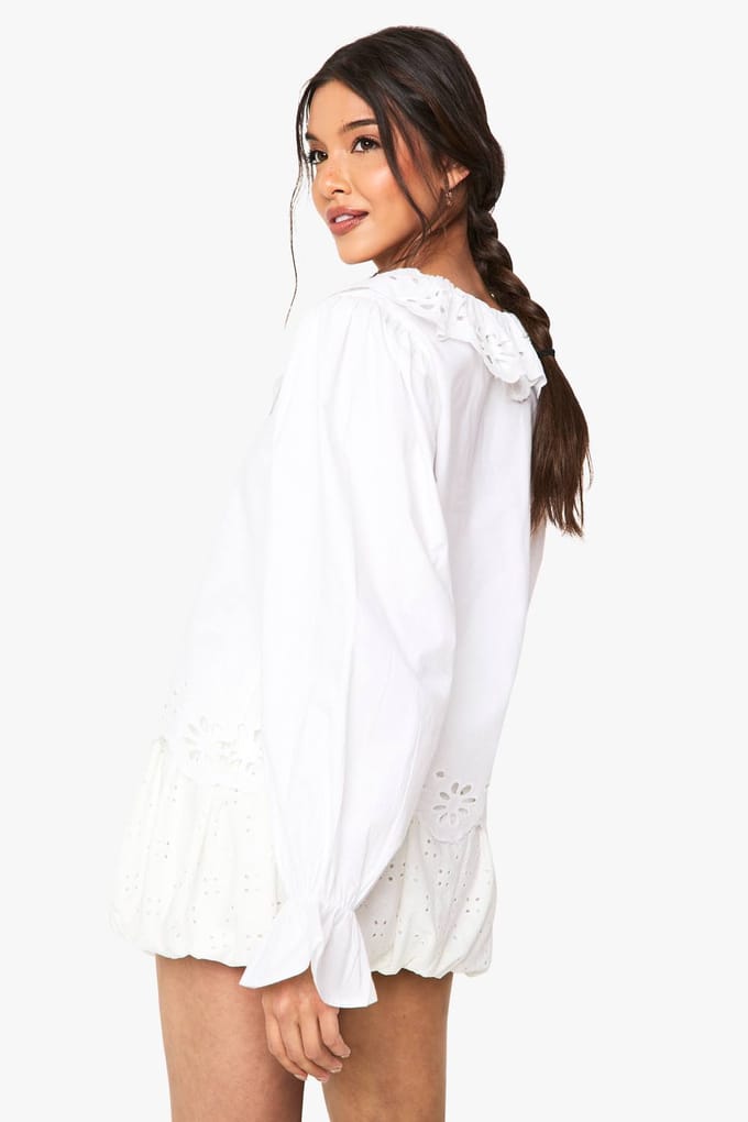 boohoo Dames Cutwork Broderie Tie Front Blouse | Wit | Maat: 34