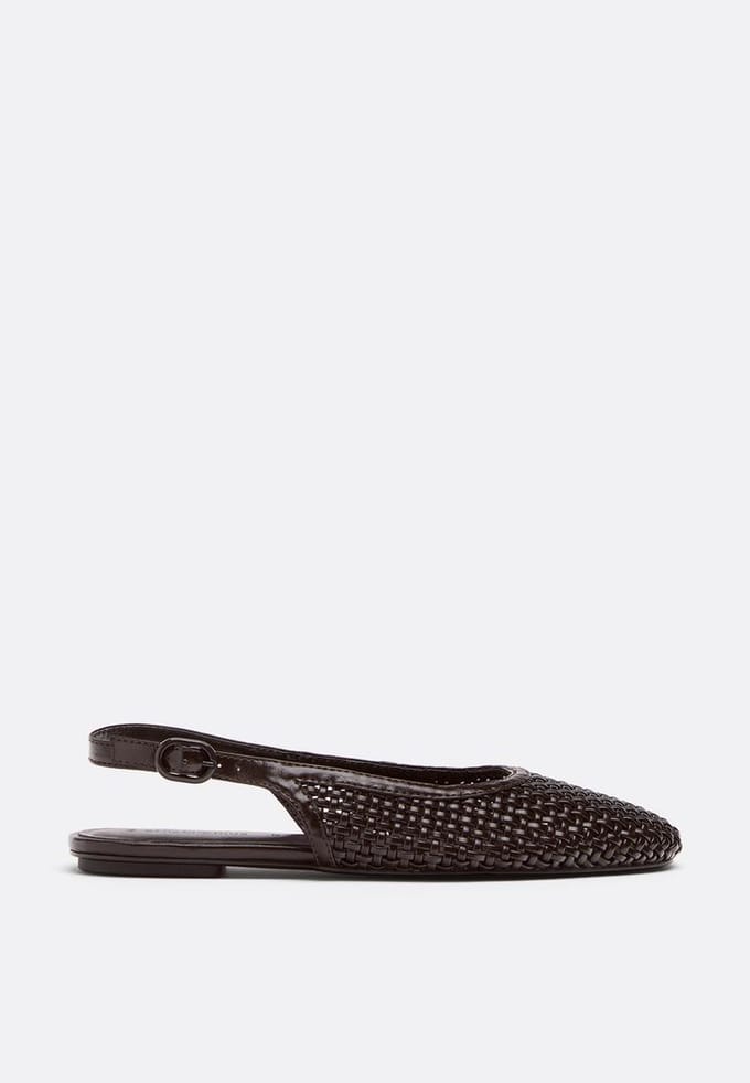 Stradivarius Gevlochten slingback ballerina's  BRUIN 37