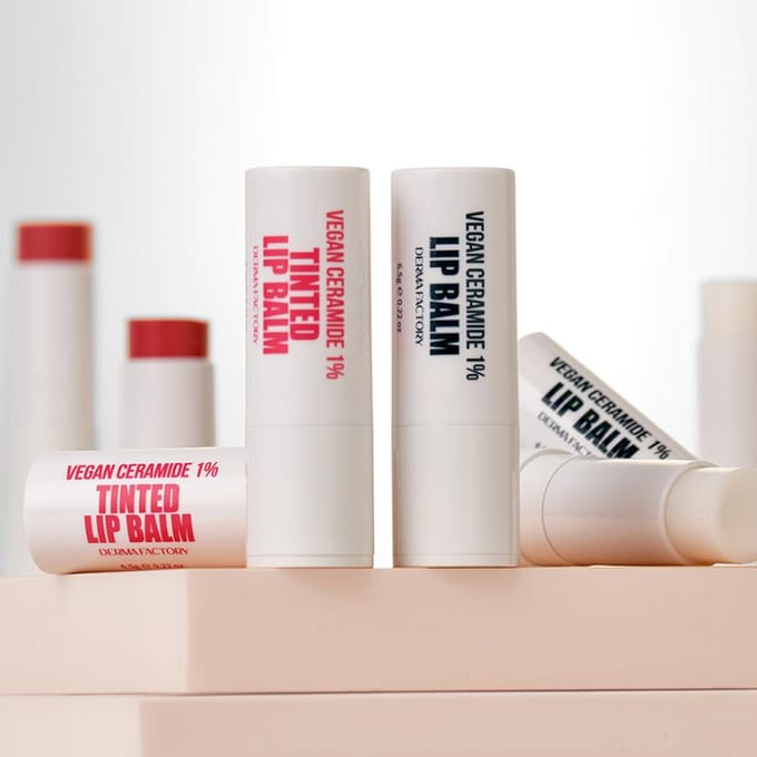 [DERMA FACTORY] Vegan Ceramide 1% Getinte Lippenbalsem 6,5 g pink