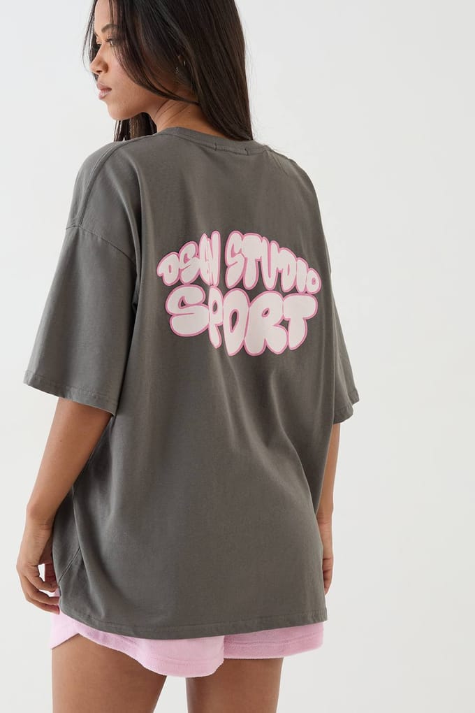 Dames Dsgn Studio Sport Bubble Print Oversized T-shirt | Houtskool | Maat: XS