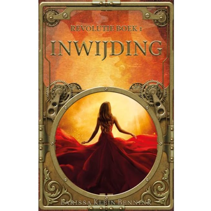 Inwijding - Revolutie - Larissa Klein Bennink