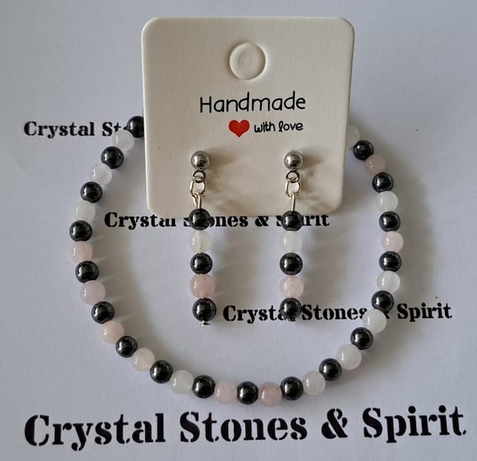 Set Rozenkwarts / Hematiet Armband en Oorbellen 4mm knop