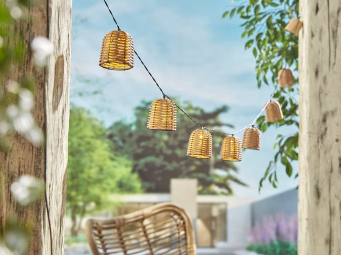 Luxform - Solar 1x Rattan 4.5LM, Party Lighting