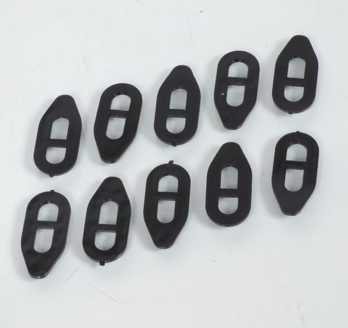 10 rubberen clips voor stuurhoes peugeot 103 bromfiets