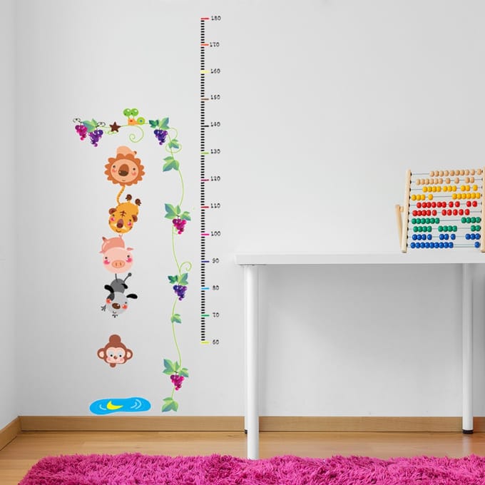Decoratieve muurstickers: groeimeter, varken en leeuw