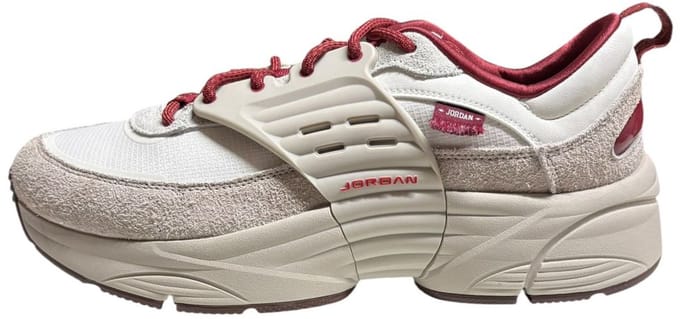 Jordan - Trunner O/S - Sportschoenen - Mannen - Wit/Rood - Maat 47