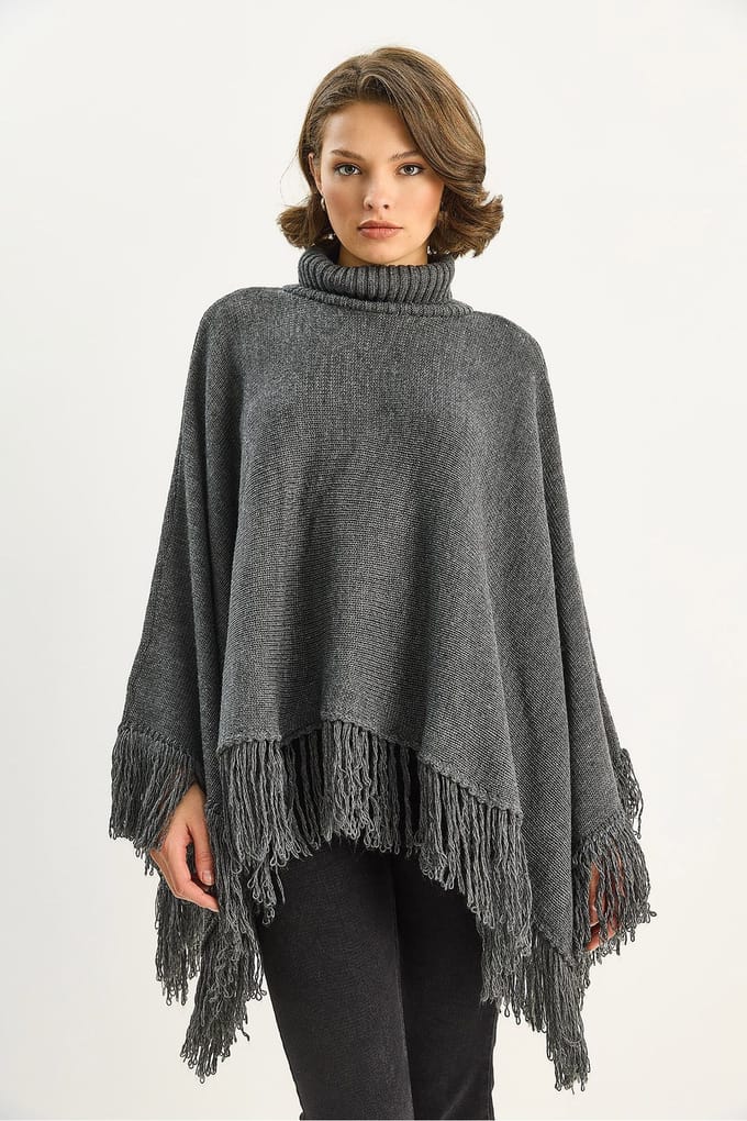 Coltrui Poncho