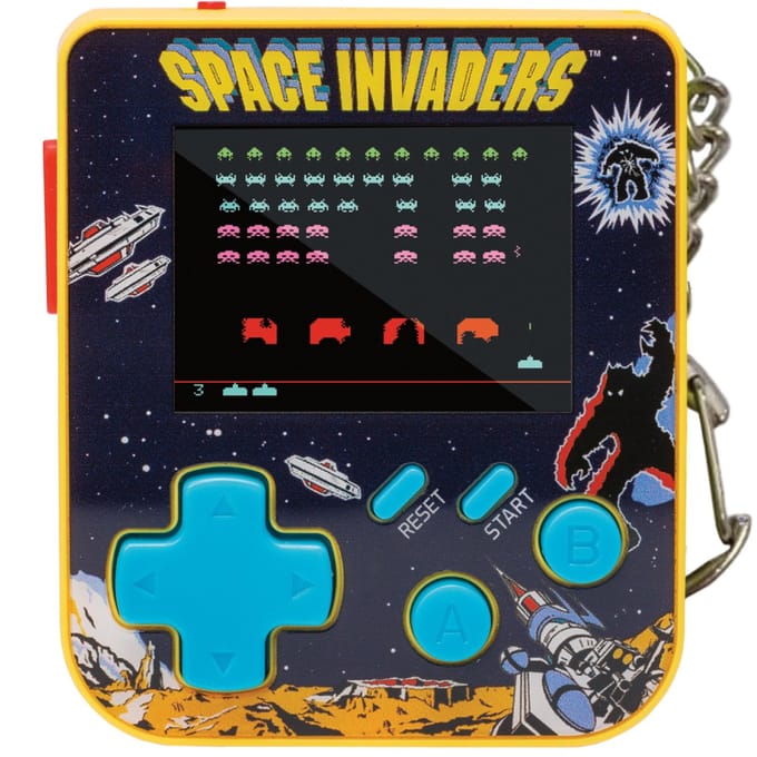 Evercade - Super Micro Keychain Gamer - Taito Space Invaders