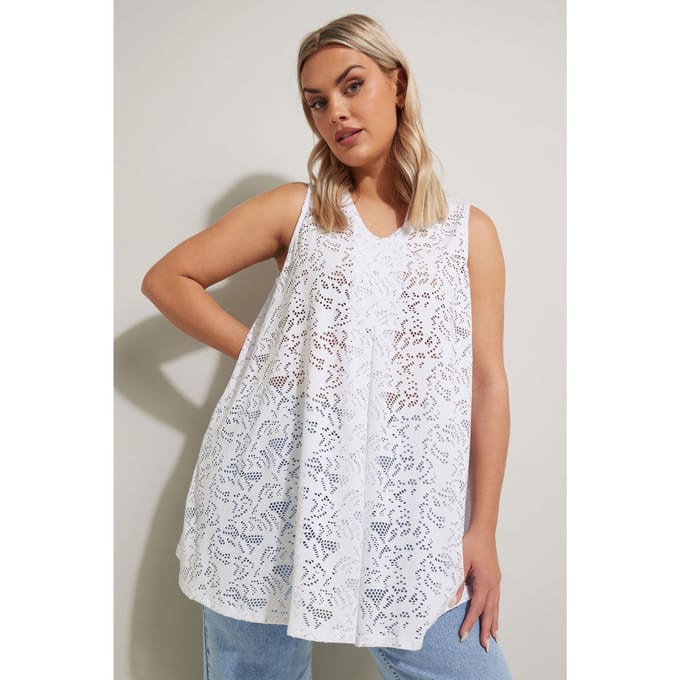 Yours Hemd Met Broderie Ontwerp, Plooidetail En Vhals In Wit Size 50-52