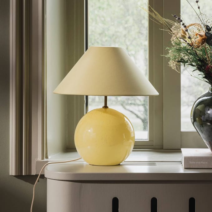 Globen Lighting tafellamp IRIS, geel/geel, hoogte 39 cm