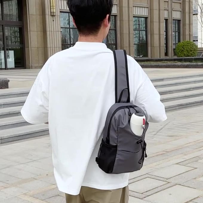 Crossbody Rugzak met Meerdere Vakken Waterdichte Cross Body Borsttas Lichtgewicht Dagrugzak