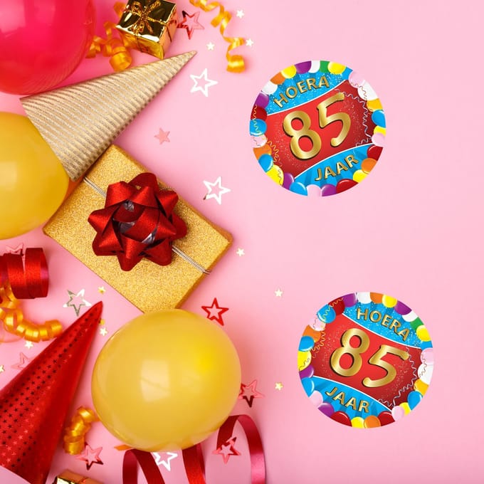 Bierviltjes 85 jaar - 50x stuks - multicolor - verjaardag/feest - feestartikelen
