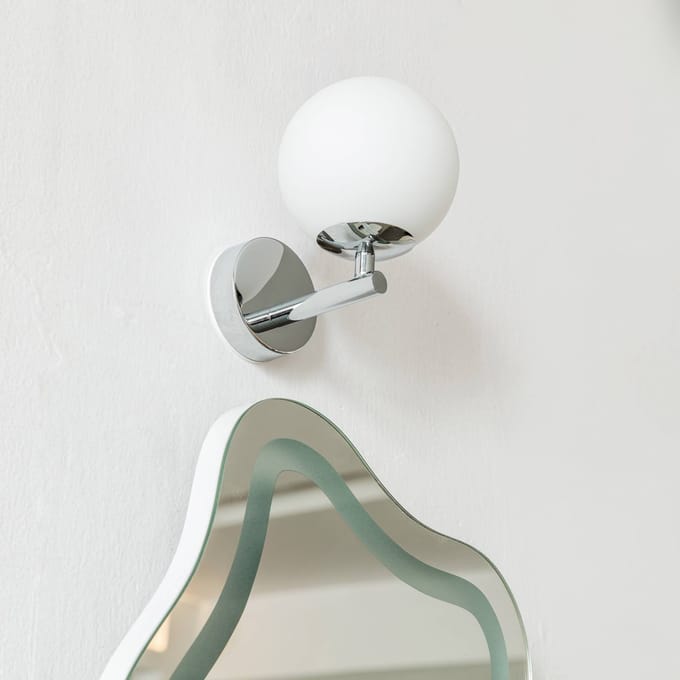 Arcchio Maviris LED badkamer wandlamp, bol, glas
