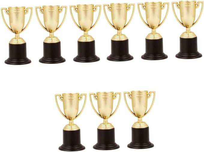 Trofee Bekers - Gouden Onderscheiding - Sport Competities - Elegant Uiterlijk - 9 Stuks - Goud