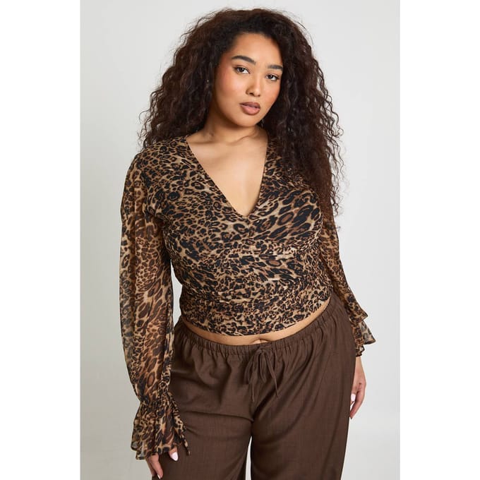 boohoo Dames Plus Leopard Top met Getailleerde Blouson Mouwen | Luipaardprint | Maat: 46