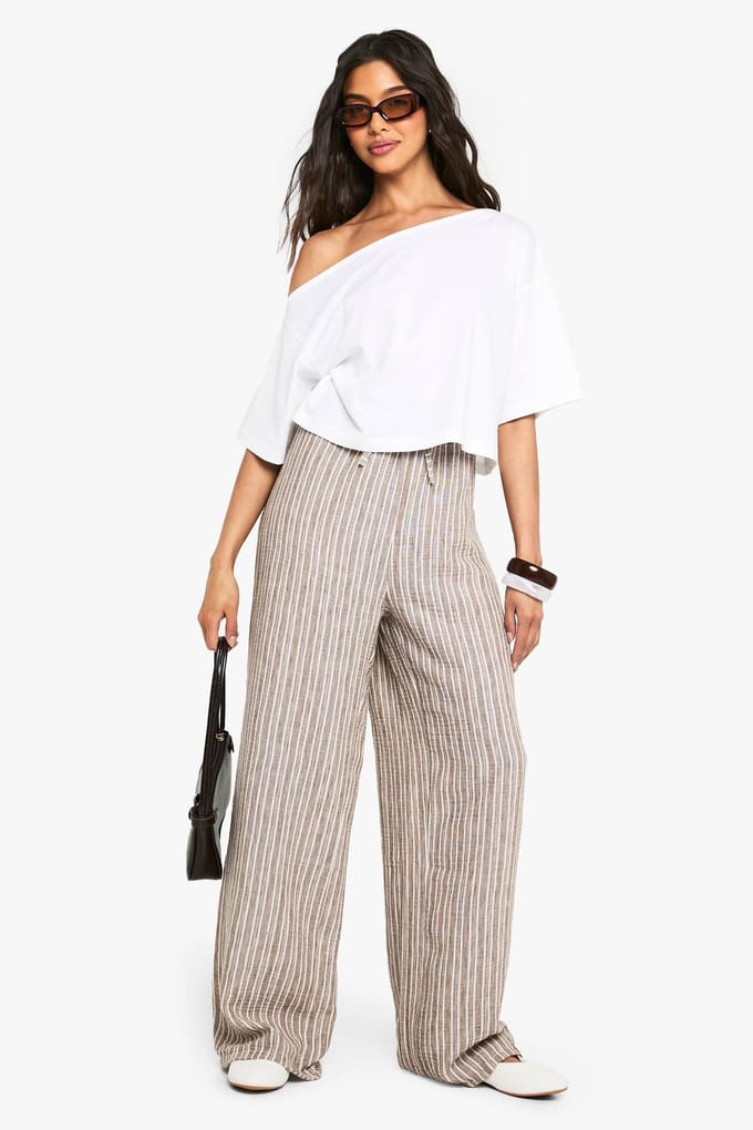 boohoo Dames Off-shoulder Boxy Crop T-Shirt | Wit | Maat: 44