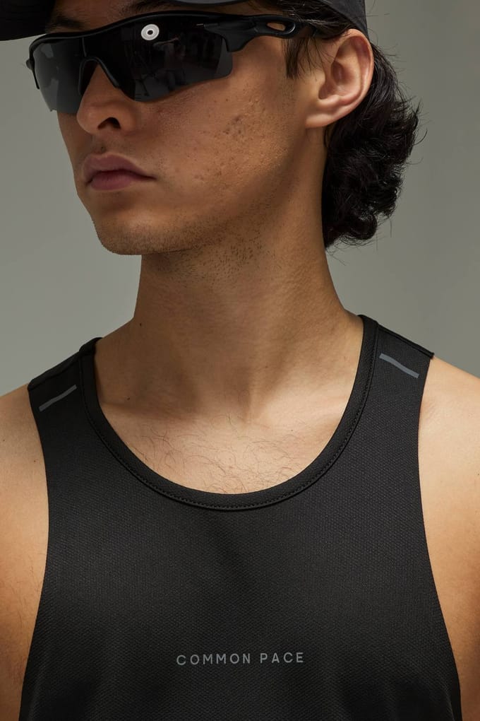 Common Pace Running Ultra Singlet | Black | Size Small