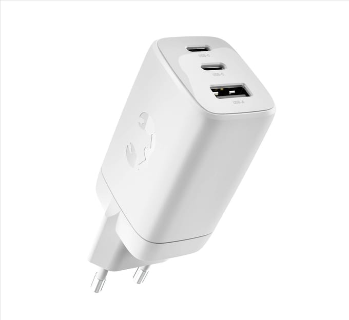 Fresh 'n Rebel Oplader iPhone & Samsung – 67W Adapter 2x USB-C & USB-A (3 poorten) – Veilige Snellader iPhone & Samsung – Ice Grey