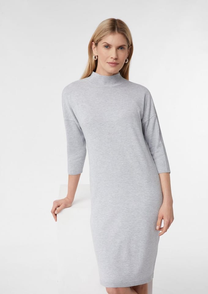 Korte Viscose Gebreide Jurk Met Hoge Hals 3/4 Mouwen Dames COMMA