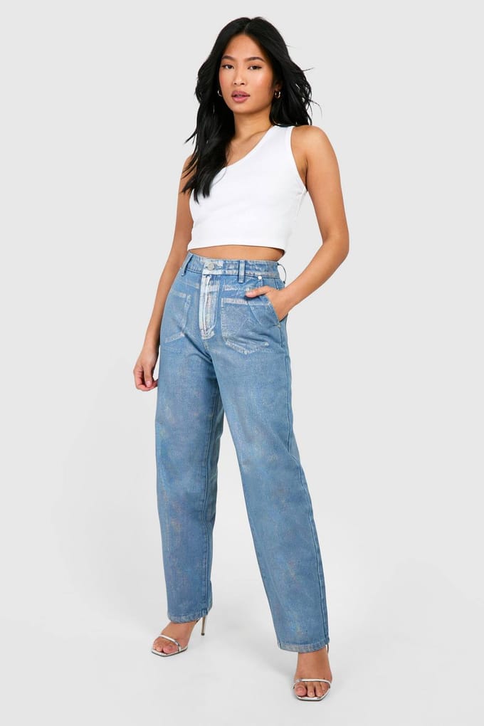 boohoo Dames Petite iriserende metallic gecoate rechte jeans | Maat: 34