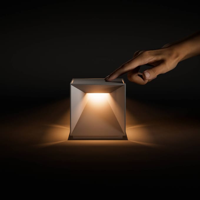 Sigor Nutalis LED tafellamp, dune beige, IP54, dimbaar