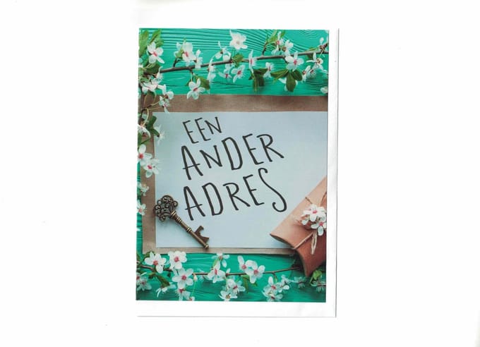 5 wenskaarten - een ander adres - nieuwe woning - Feestje -Blanco