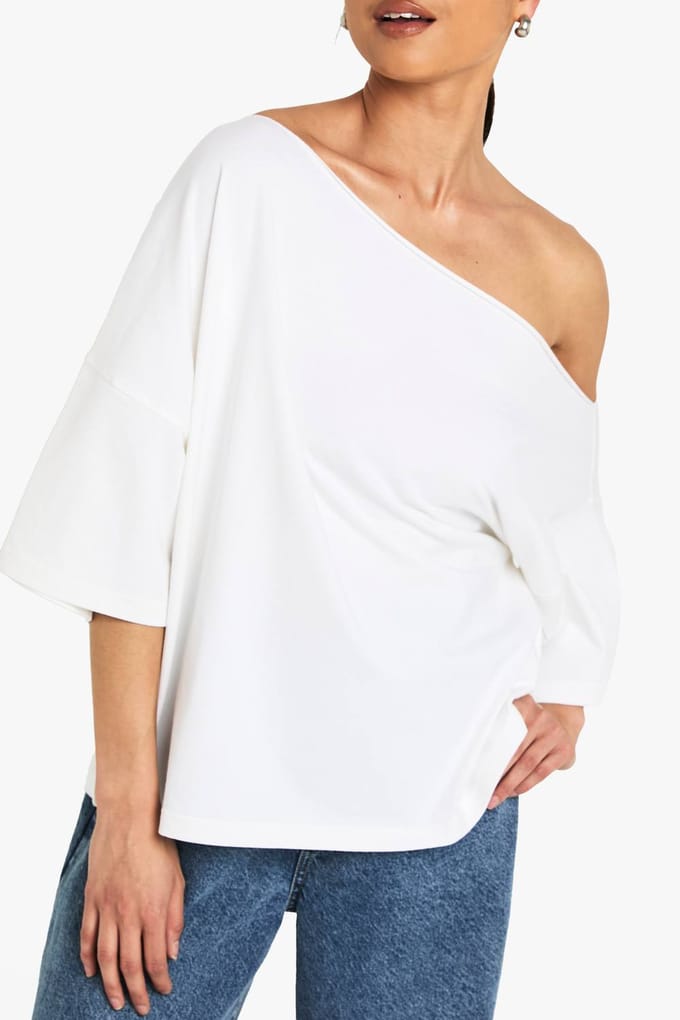 boohoo Dames Off-shoulder oversized T-shirt | Wit | Maat: 44