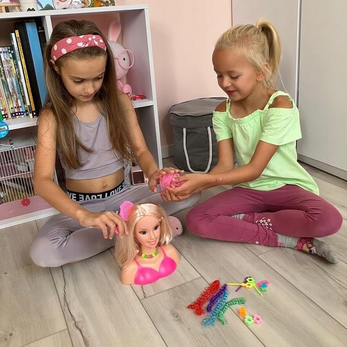 Kaphoofd met accessoires -haarstyling - pop - speelgoed