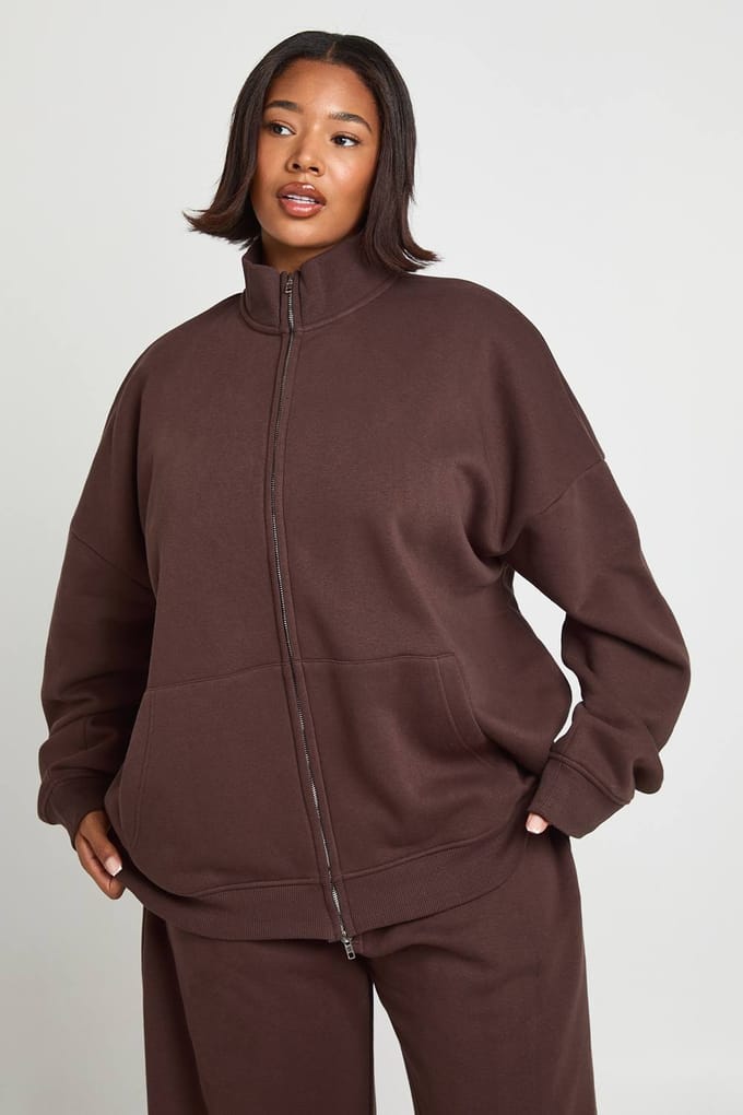 boohoo Dames Plus Dubbele Rits Col Sweatshirt Trainingspak | Chocolate | Maat: 18