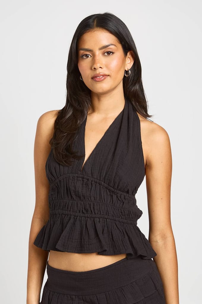 boohoo Dames Cheesecloth Haltertop Met Gerimpelde Taille | Zwart | Maat: 40