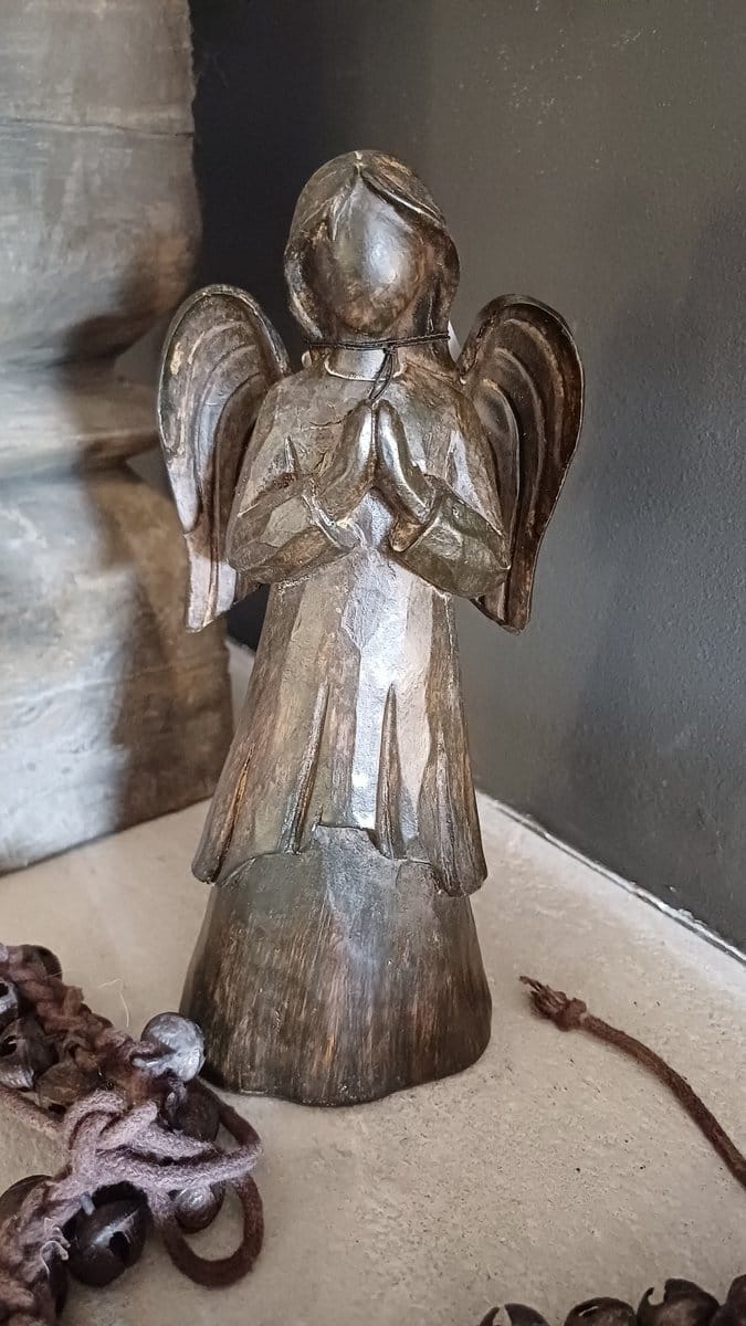 Staande engel 19 cm polystone- Stoer sober- woondecoratie- Kerst- Najaar