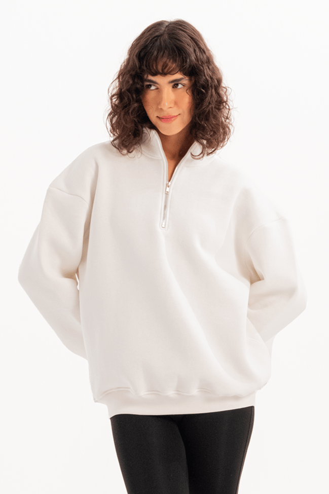 JUSTEVER Oversized Fit Opstaande Kraag Semi-Zippered Verhoogde Ecru Dames Sweatshirt - Cass