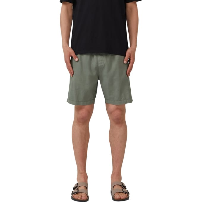 s.Oliver -qs Pants Green Größe: S | Kurze Sporthosen Outlet | Herren | Grün
