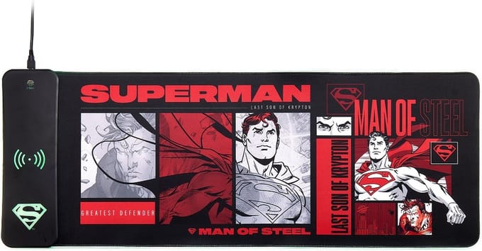 Numskull - DC Comics - Superman XXL Gaming-Muisma en Mobiele Draadloze Lader