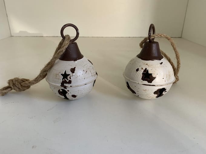 Hanging bells white