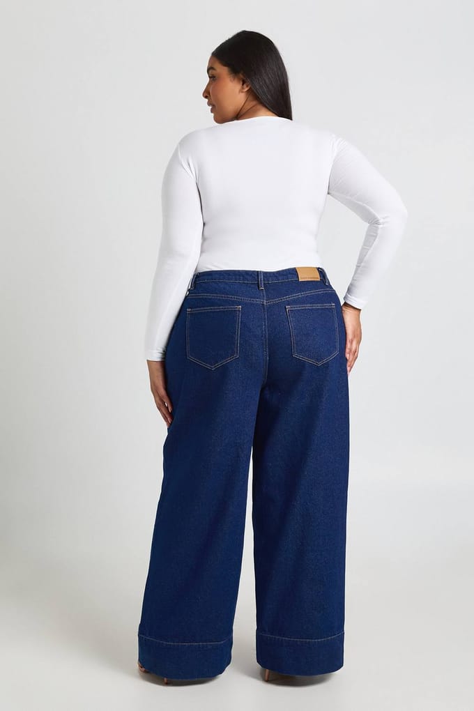 boohoo Dames Plus Basic Lange Mouwen Ronde Hals Bodysuit | Wit | Maat: 46