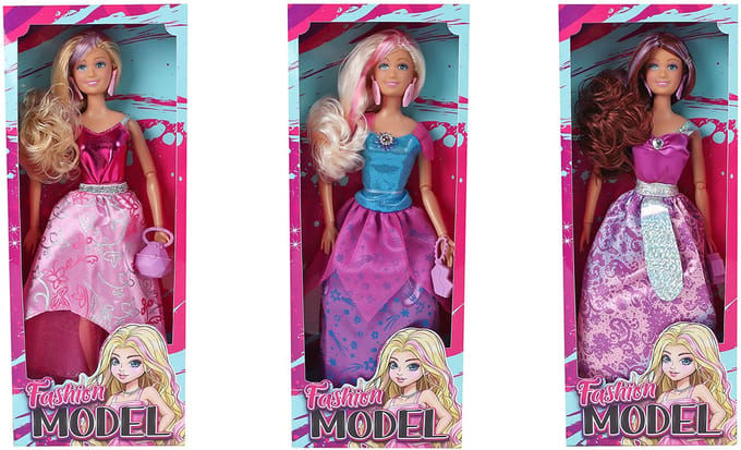 Fashion Model Pop met Avondjurk