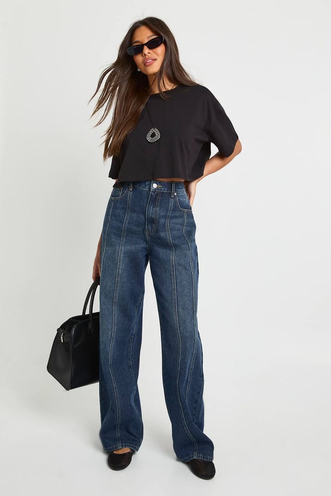 boohoo Dames Oversized Boxy Crop T-shirt | Zwart | Maat: 42