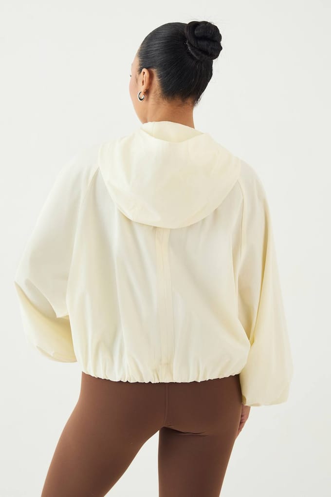 Dames Dsgn Studio Ballon Zoom Doorritsjack | Cream | Maat: XL