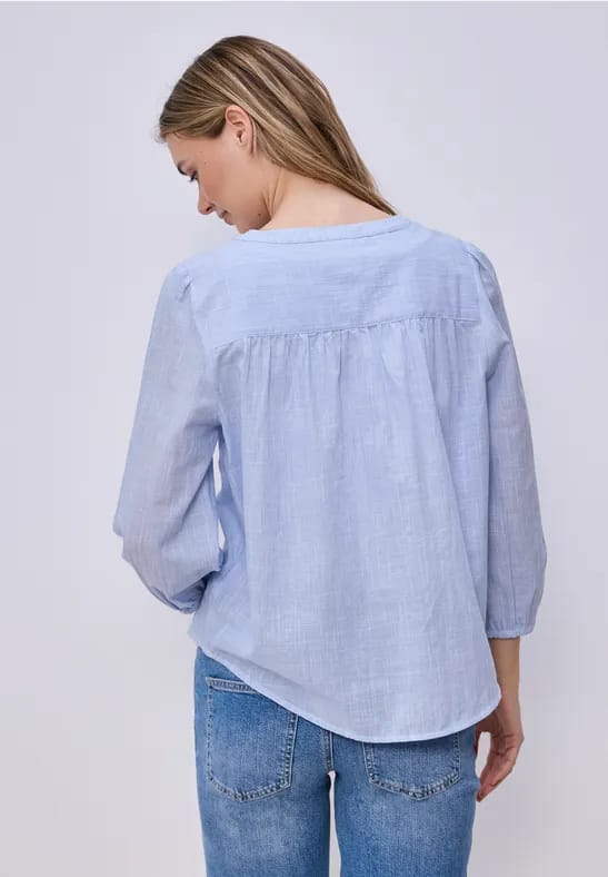 Blouse met 3/4 mouwen in chambraykwaliteit