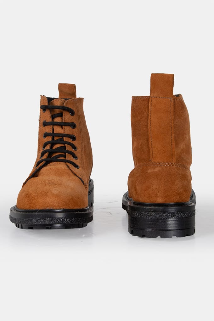 Streetwear Favourites Dechase – Guzo Tan Suede Taglia: 37 | Stivali Outlet | Unisex